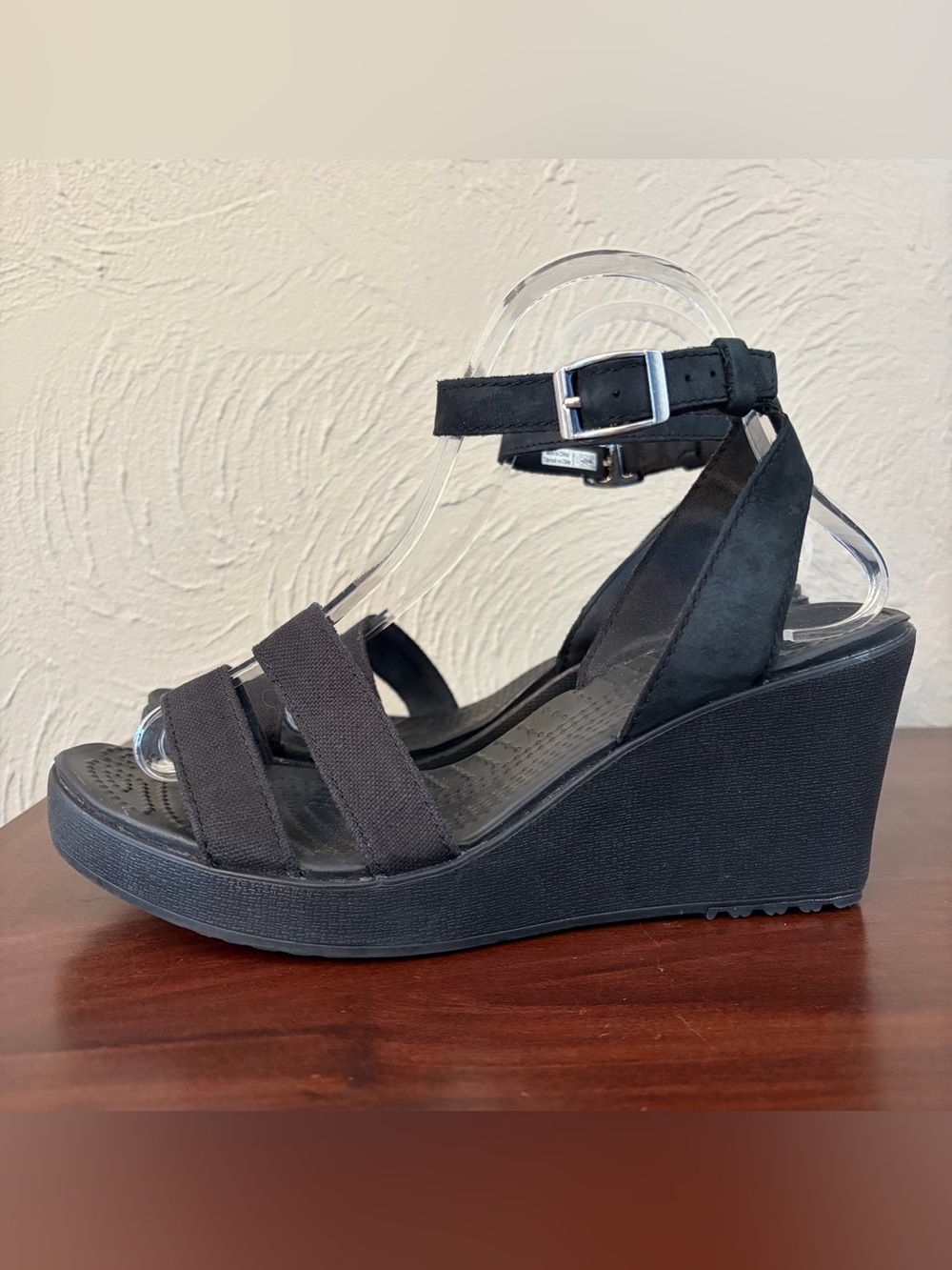 Crocs Women Size 9 Black Strappy Ankle Comfort Platform 3" Wedge Heels Sandals